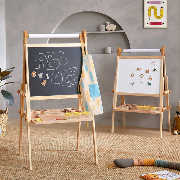 Caramel Magnitales Kids Easel